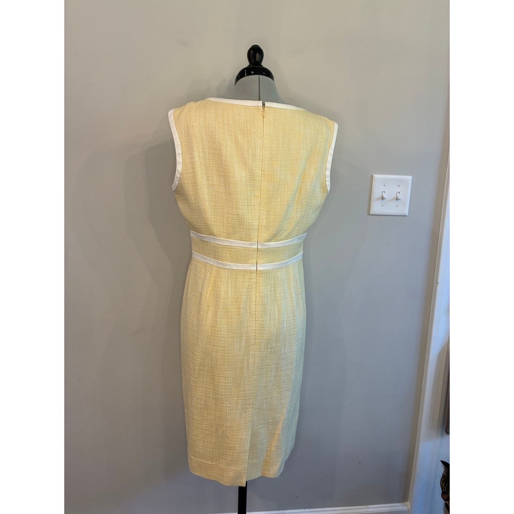 Alex Marie Petite Yellow Tweed Sleeveless Empire Waist Sheath Dress 10P - Picture 3 of 7